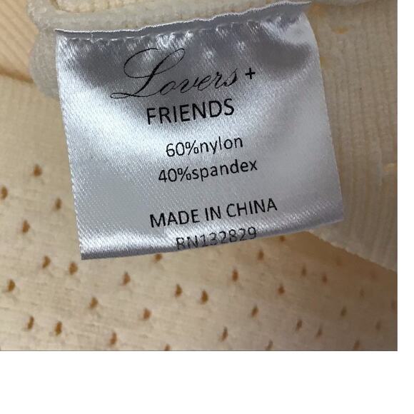 Revolve x Lovers + Friends Be Mine White Ivory A Line Circle Mini Skirt sz M NWT - Picture 13 of 14